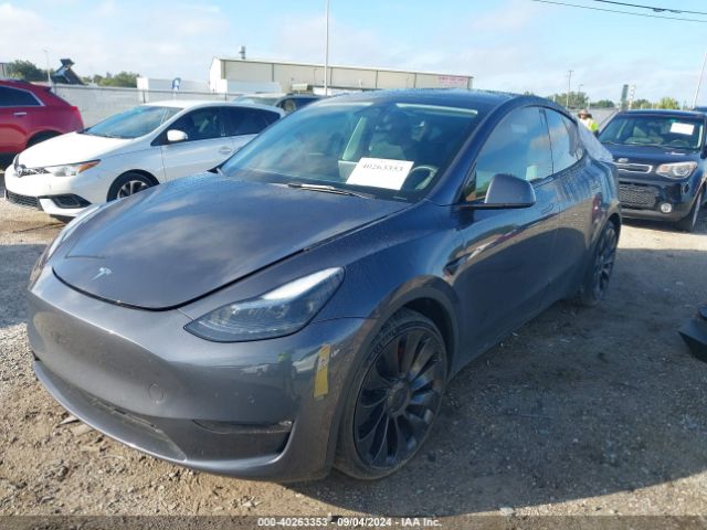7SAYGDEF2NF530243 Tesla Model Y Performance Dual Motor All-wheel Drive