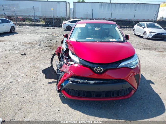 Toyota C-HR LE 2020 NMTKHMBX3LR115789 Image 12