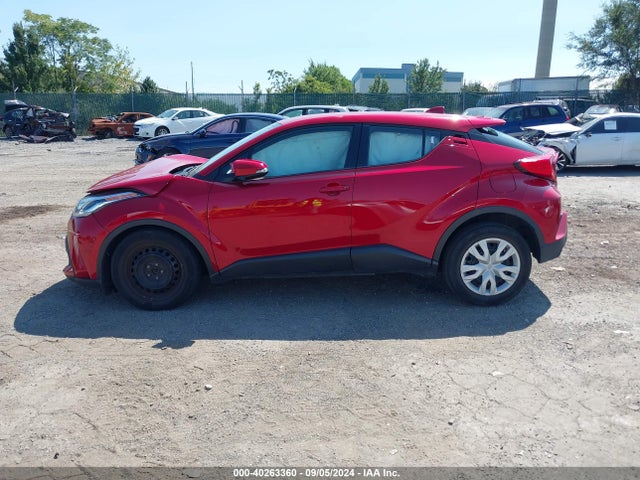 Toyota C-HR LE 2020 NMTKHMBX3LR115789 Image 14