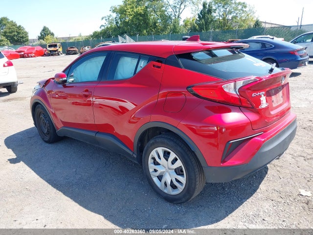 Toyota C-HR LE 2020 NMTKHMBX3LR115789 Image 3