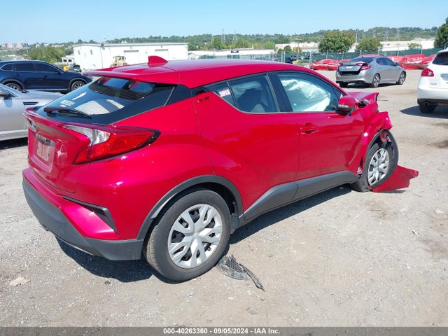 Toyota C-HR LE 2020 NMTKHMBX3LR115789 Image 4