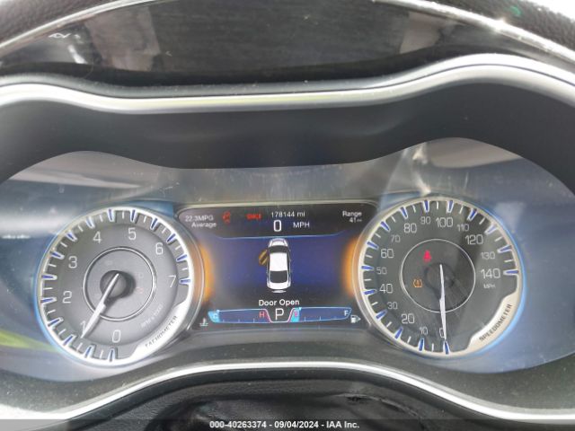 1C3CCCCB2FN603096 Chrysler 200 C
