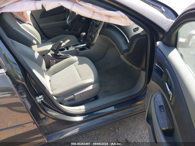 1G11D5SL8FF331663 Chevrolet MALIBU 2LT