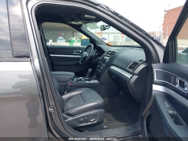 Ford EXPLORER XLT 2017 1FM5K7DH8HGD12042 Image 5