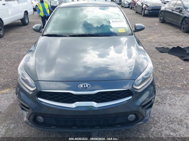 3KPF24AD7ME295835 KIA Forte Lxs