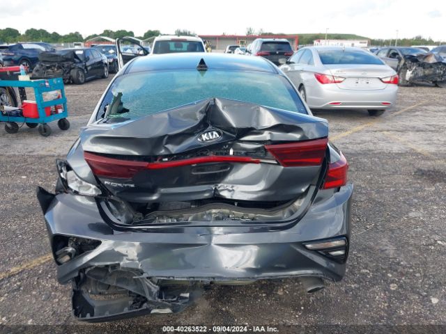 3KPF24AD7ME295835 KIA Forte Lxs