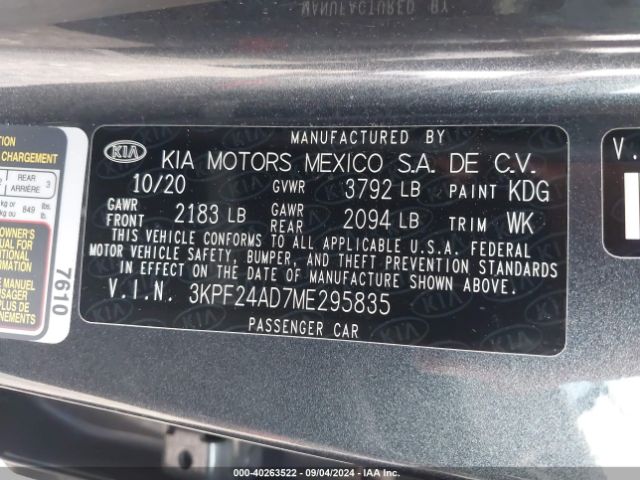 3KPF24AD7ME295835 KIA Forte Lxs