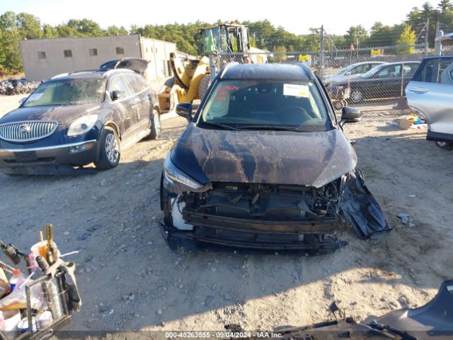 7MUCAABG9NV001085 Toyota Corolla Cross Le