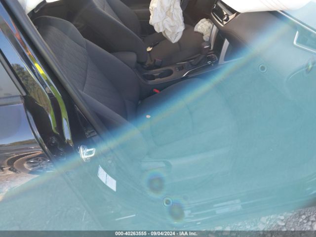 7MUCAABG9NV001085 Toyota Corolla Cross Le