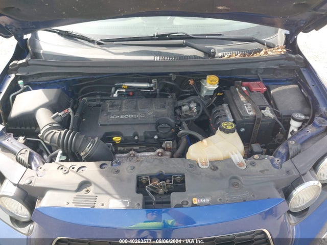 Chevrolet Sonic Ltz Auto 2014 1G1JE6SB2E4118132 Image 10