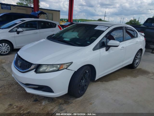 19XFB2F57EE062142 Honda Civic Lx