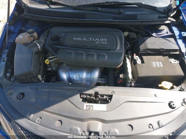 1C3CCCBB5GN173356 Chrysler 200 S