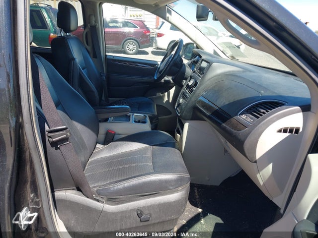 2C4RC1CG9ER108711 Chrysler Town & Country Touring-l