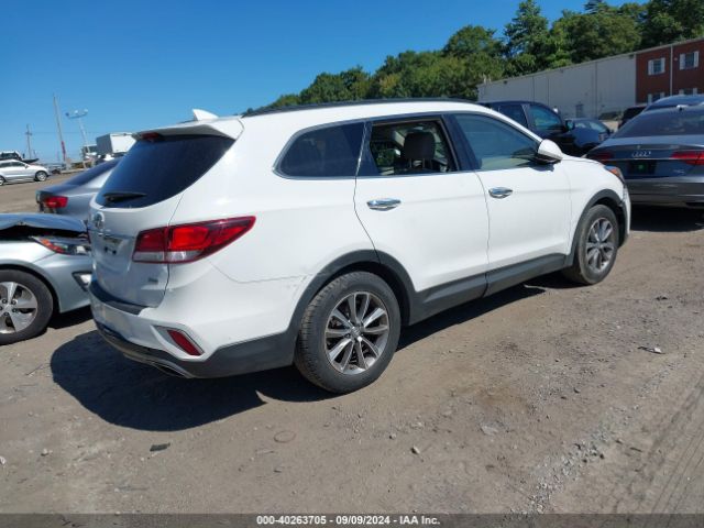 KM8SMDHF9HU256991 Hyundai Santa Fe Se