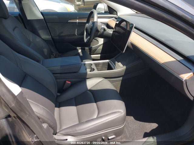 2023 TESLA MODEL 3 5YJ3E1EB5PF700106 Photo 4