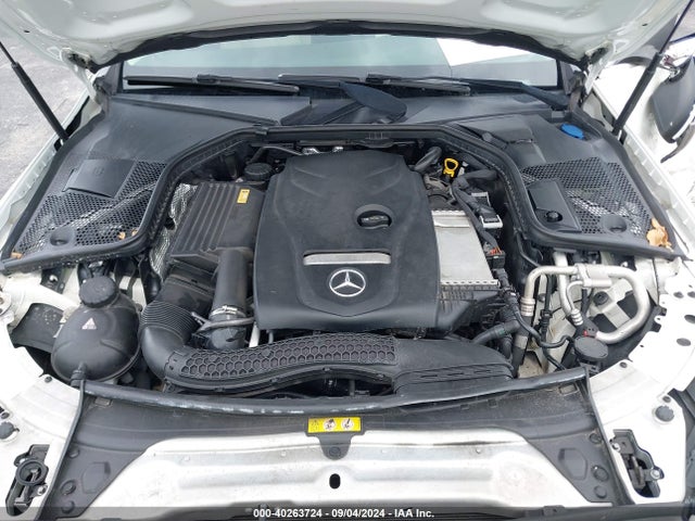 55SWF4JB5HU180233 Mercedes-Benz C 300 Luxury/sport