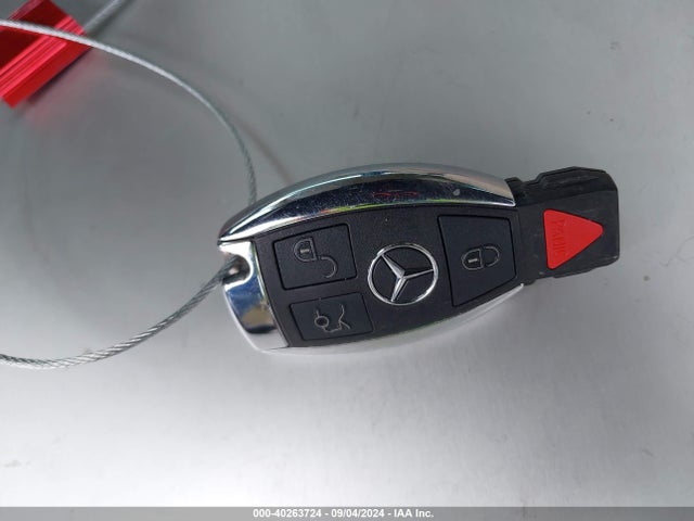 55SWF4JB5HU180233 Mercedes-Benz C 300 Luxury/sport