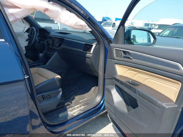 1V2TE2CA8LC215139 Volkswagen Atlas Cross Sport 3.6l V6 Sel Premium R-line