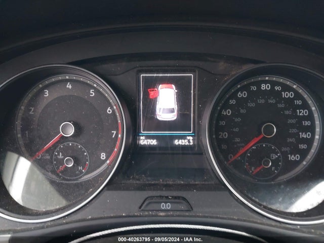 1V2AP2CA0JC597701 Volkswagen Atlas 2.0t S