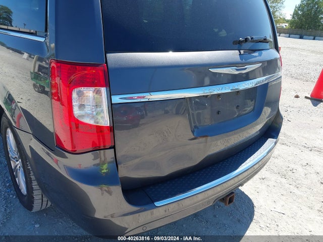 2C4RC1CG1FR728731 Chrysler Town & Country Touring-l