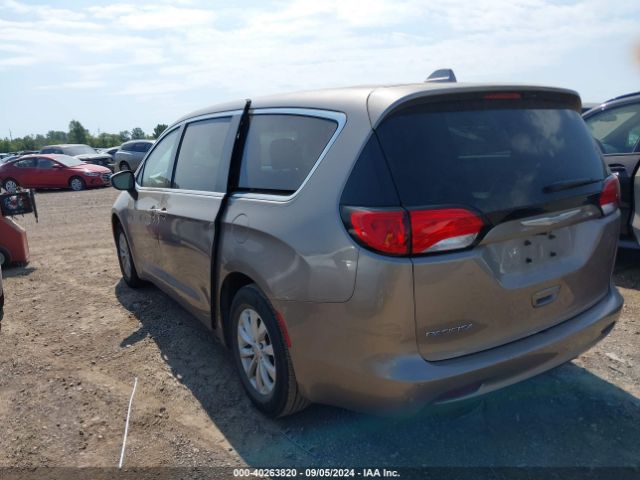 2C4RC1DG4HR654223 Chrysler Pacifica Touring