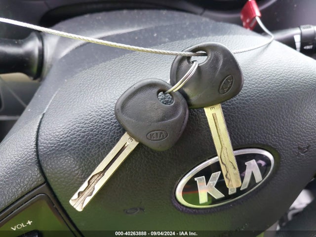 KIA RIO LX 2014 KNADM4A32E6404733 Image 11
