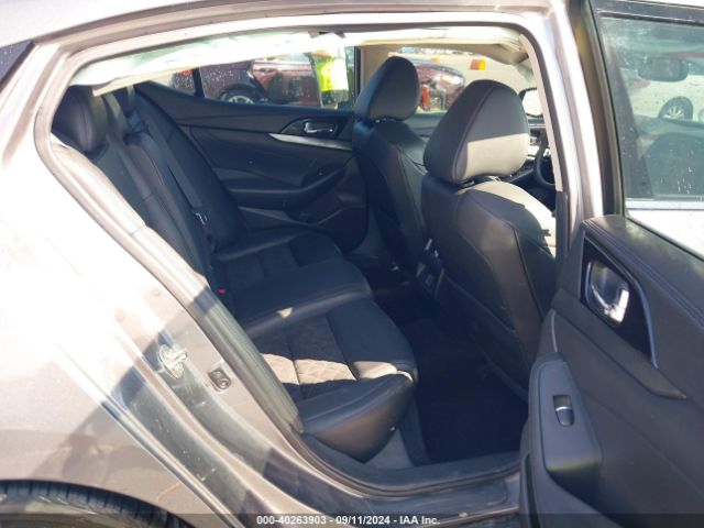 1N4AA6AP2JC387320 Nissan Maxima 3.5 Sr