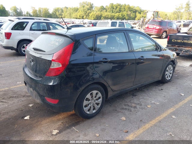 Hyundai ACCENT SE 2017 KMHCT5AE8HU306567 Image 4