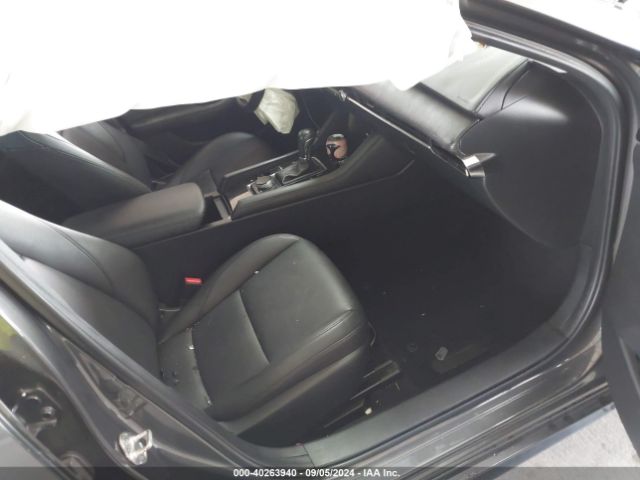 3MZBPADL4KM107404 Mazda Mazda3 Preferred Package