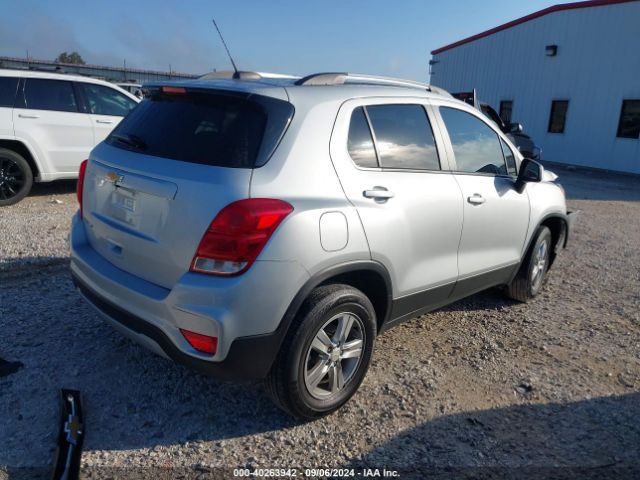 KL7CJPSB8MB321521 Chevrolet Trax Awd Lt