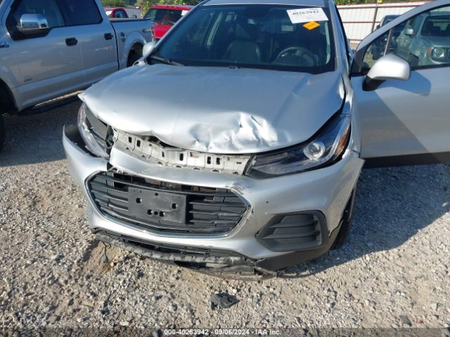 KL7CJPSB8MB321521 Chevrolet Trax Awd Lt