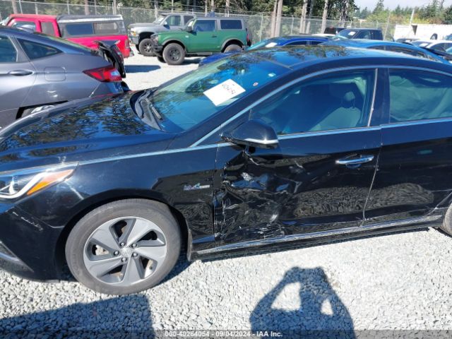 KMHE34L18GA033692 Hyundai Sonata Hybrid Limited