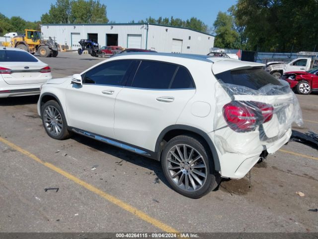 WDCTG4GB2JJ375322 Mercedes-Benz Gla 250 4matic