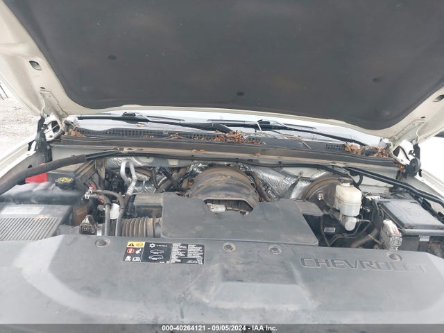 Chevrolet Suburban 1500 Lt 2015 1GNSCJKC5FR561500 Image 10