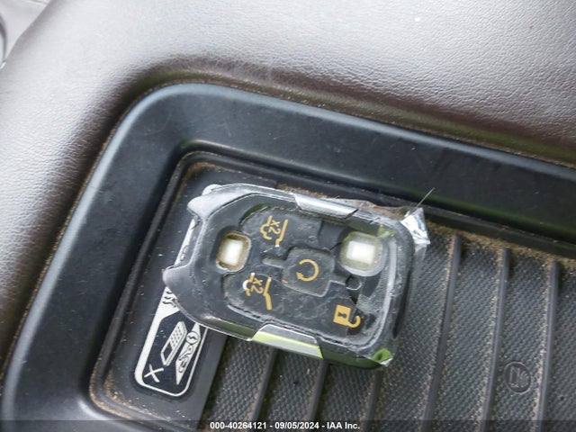 Chevrolet Suburban 1500 Lt 2015 1GNSCJKC5FR561500 Image 11