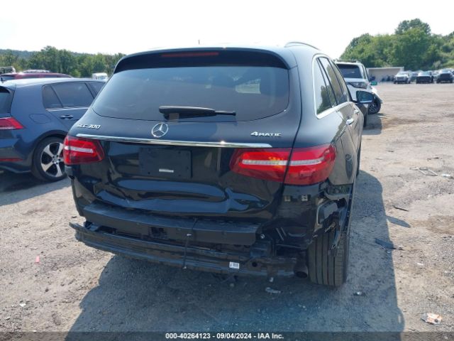 WDC0G4KB5KF656125 Mercedes-Benz Glc 300 4matic