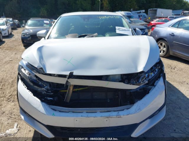JHMZC5F38JC017589 Honda Clarity Plug-in Hybrid Touring