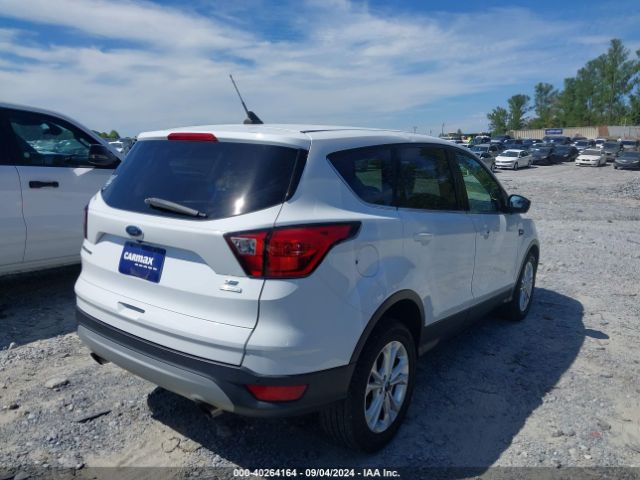 2019 FORD ESCAPE 1FMCU0GD8KUB11395 Photo 3