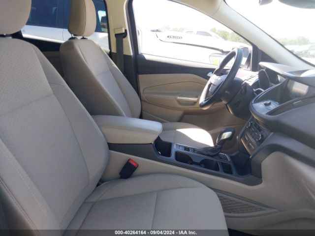 2019 FORD ESCAPE 1FMCU0GD8KUB11395 Photo 4