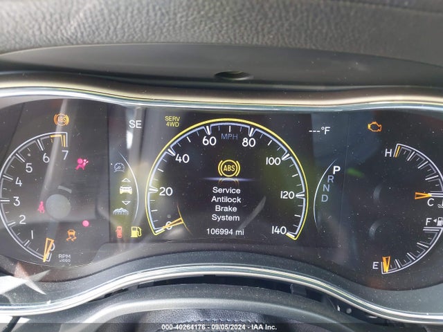 1C4RJFCG3GC352739 Jeep Grand Cherokee Overland