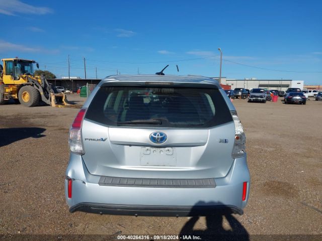 JTDZN3EU3FJ026360 Toyota Prius V Three