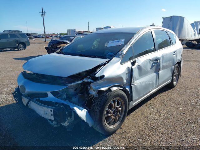 JTDZN3EU3FJ026360 Toyota Prius V Three