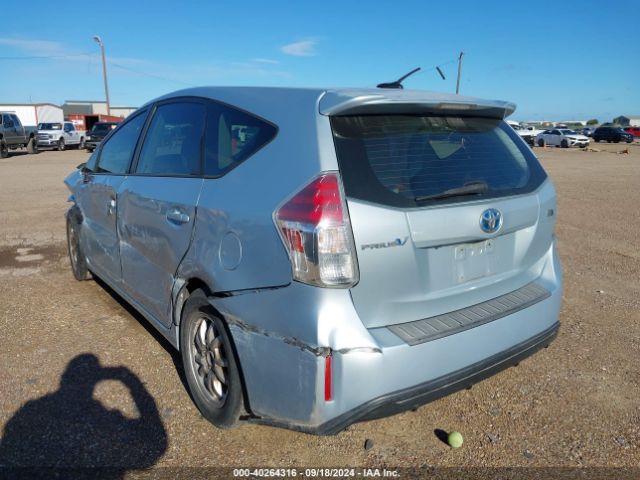 JTDZN3EU3FJ026360 Toyota Prius V Three