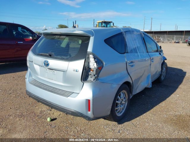 JTDZN3EU3FJ026360 Toyota Prius V Three