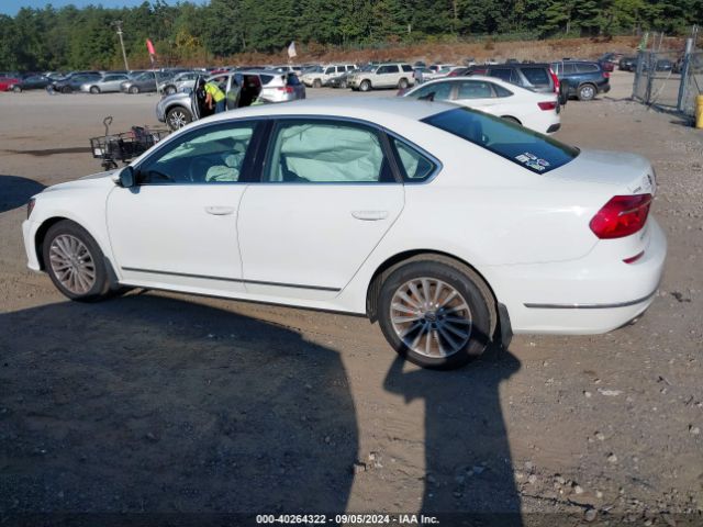 1VWBT7A32GC014165 Volkswagen Passat 1.8t Se