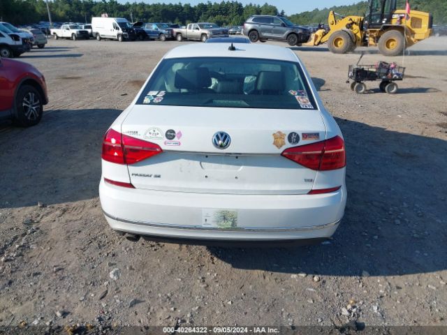 1VWBT7A32GC014165 Volkswagen Passat 1.8t Se