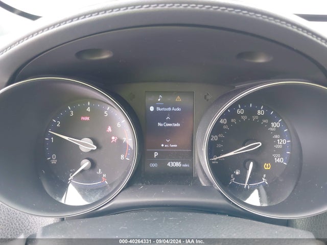 Toyota C-HR XLE 2019 JTNKHMBX5K1057239 Image 7