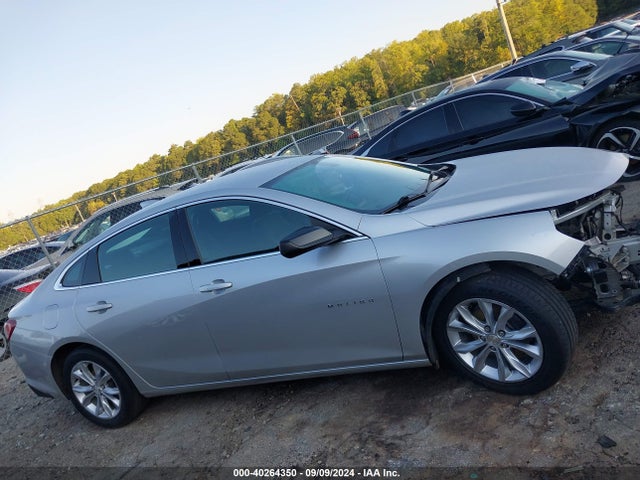 1G1ZD5ST0KF137061 Chevrolet MALIBU LT