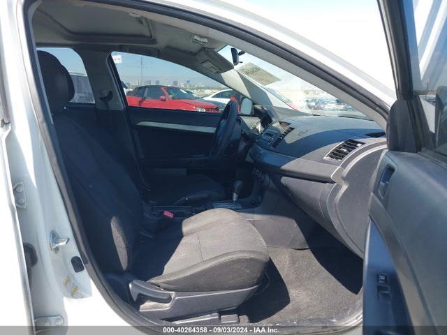 2011 MITSUBISHI LANCER JA32U2FU3BU003200 Photo 4