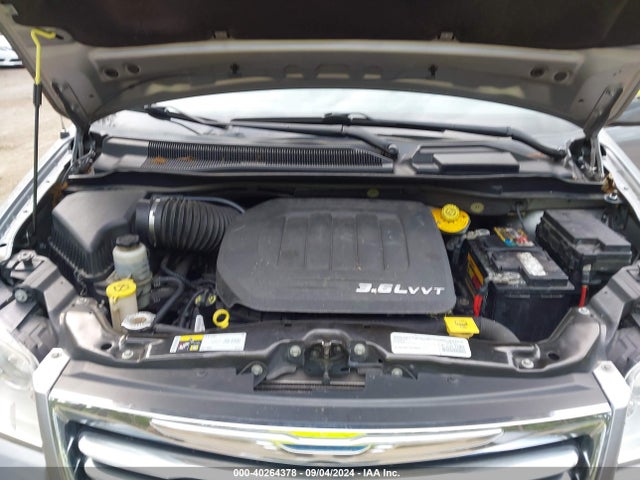 2C4RC1CG4FR600967 Chrysler Town & Country Touring-l